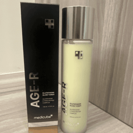 Medicube AGE-R Glutathione Glow Toner 140ml brightening toner with box.